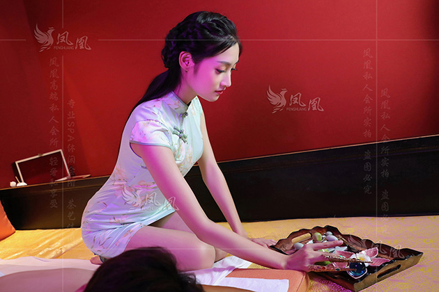 出差去了杭州这家高贵洗浴商务足疗中心，这家服务很舒服